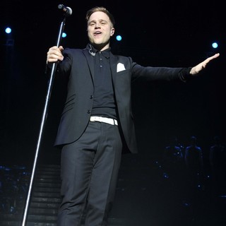 Olly Murs Performs - olly-murs-performs-14