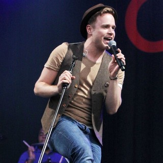 Olly Murs in Diana Vickers Performs at The Lytham Proms