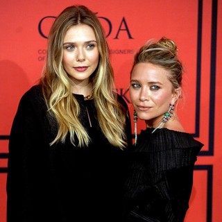 Mary-Kate Olsen in 2013 CFDA Awards - Arrivals - olsen-2013-cfda-awards-03