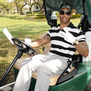 Omari Hardwick Participates in The Eighth Annual Jason Taylor Celebrity Golf Classic