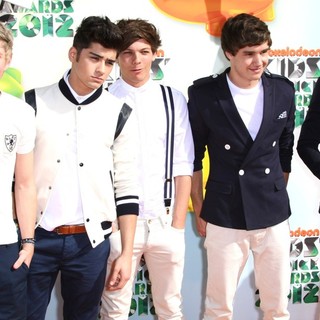 One Direction in 2012 Kids' Choice Awards - Arrivals