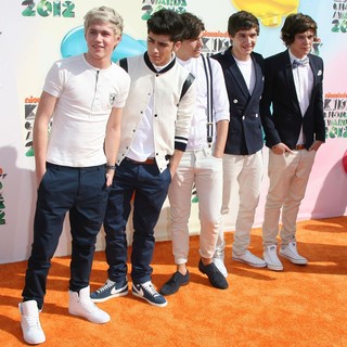 One Direction in 2012 Kids' Choice Awards - Arrivals