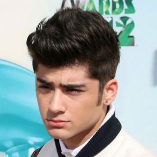 Zayn Malik, One Direction in 2012 Kids' Choice Awards - Arrivals