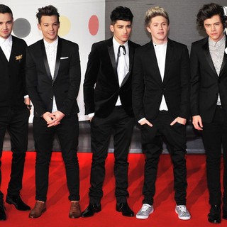 One Direction in The 2013 Brit Awards - Arrivals