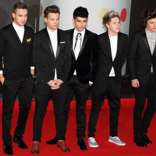One Direction in The 2013 Brit Awards - Arrivals