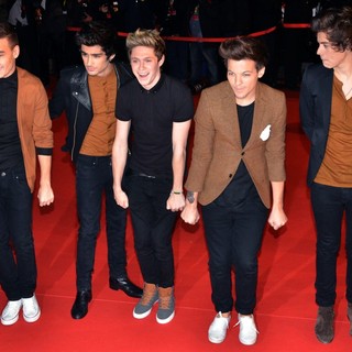 One Direction in 2013 NRJ Music Awards - Arrivals - one-direction-2013-nrj-music-awards-03