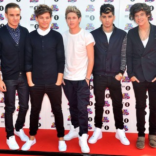 One Direction in BBC Radio 1's Teen Awards 2012 - Arrivals