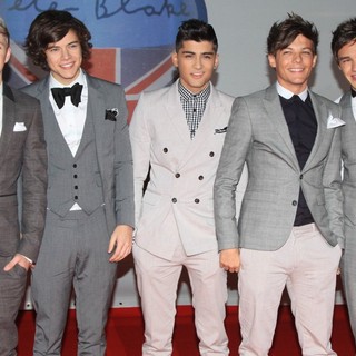 One Direction in The BRIT Awards 2012 - Arrivals