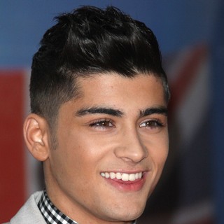 Zayn Malik, One Direction in The BRIT Awards 2012 - Arrivals