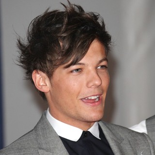 Louis Tomlinson, One Direction in The BRIT Awards 2012 - Arrivals