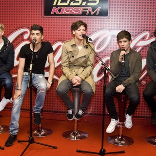 One Direction in One Direction Perform at 103.5 KISS FM Chicago's Coca Cola Lounge