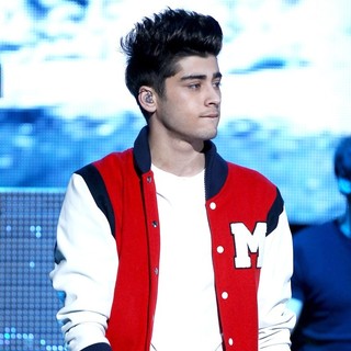 Zayn Malik, One Direction in One Direction Perform Live for The Theatre of Performing Arts