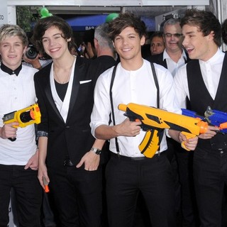One Direction in Men in Black 3 New York Premiere - Arrivals