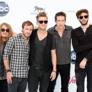 OneRepublic in The 2011 Billboard Music Awards - Arrivals