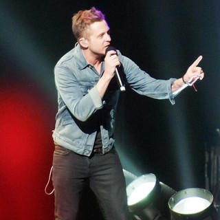 Ryan Tedder, OneRepublic in KIIS FM's Jingle Ball 2012 - Show