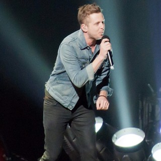 Ryan Tedder, OneRepublic in KIIS FM's Jingle Ball 2012 - Show
