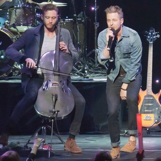 Brent Kutzle, Ryan Tedder, OneRepublic in KIIS FM's Jingle Ball 2012 - Show