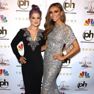 Kelly Osbourne, Giuliana Rancic in 2012 Miss USA Pageant - Red Carpet