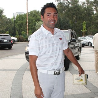 Oscar De La Hoya in 10th Annual Celebrity Golf Classic