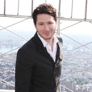 Owl City in Owl City Tours The Empire State Building's 86th Floor Observatory