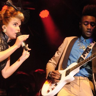 Paloma Faith in Paloma Faith Performing at Somerset House