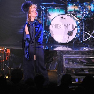 Paloma Faith in Paloma Faith Performing in Concert