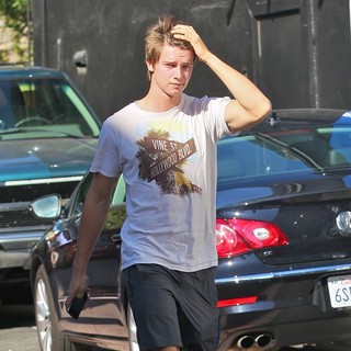 Patrick Schwarzenegger in Patrick Schwarzenegger Out Shopping in Hollywood