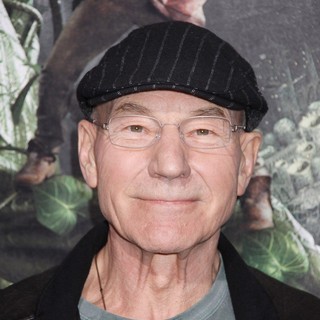Patrick Stewart in Premiere of Jack the Giant Slayer - patrick-stewart-premiere-jack-the-giant-slayer-03