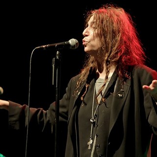 Patti Smith Performs Live - patti-smith-performs-live-09