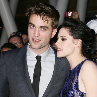 Robert Pattinson, Kristen Stewart in The Twilight Saga's Breaking Dawn Part I World Premiere