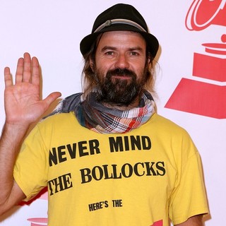 Pau Dones, Jarabe de Palo in 2011 Latin Recording Academy Person of The Year Tribute to Shakira