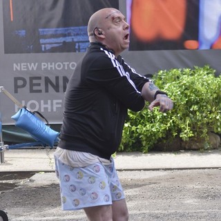 Paul Giamatti in On The Set of The Amazing Spider-Man 2 - paul-giamatti-on-set-the-amazing-spider-man-2-04