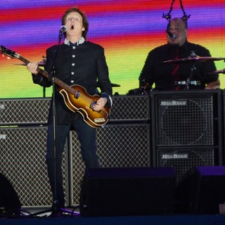 Paul McCartney in The Diamond Jubilee Concert
