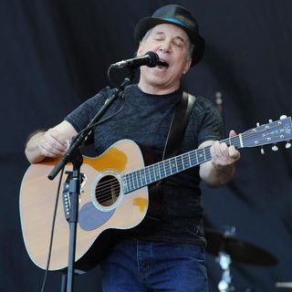 Paul Simon in The 2011 Glastonbury Music Festival - Day 3 - Performances