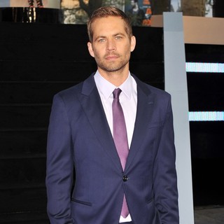 Paul Walker in World Premiere of Fast and Furious 6 - Arrivals - paul-walker-uk-premiere-fast-and-furious-6-05