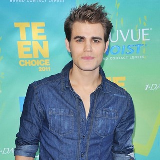 Paul Wesley in 2011 Teen Choice Awards