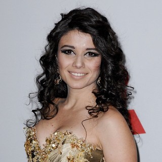 Paula Fernandes in The 12th Annual Latin GRAMMY Awards - Press Room