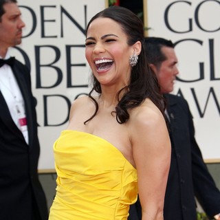 Paula Patton in The 69th Annual Golden Globe Awards - Arrivals