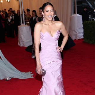 Paula Patton in Schiaparelli and Prada Impossible Conversations Costume Institute Gala