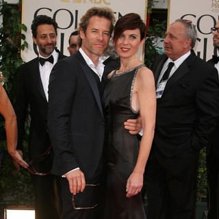 Guy Pearce, Kate Mestitz in The 69th Annual Golden Globe Awards - Arrivals