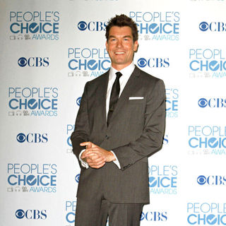 Jerry O'Connell in 2011 People's Choice Awards - Press Room
