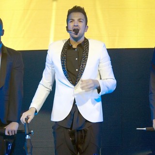 Peter Andre in Peter Andre Performs A Headlining Gig
