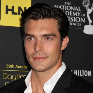 Peter Porte in 39th Daytime Emmy Awards - Arrivals