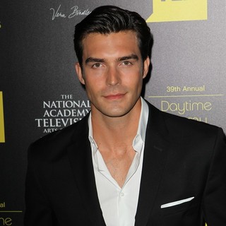 Peter Porte in 39th Daytime Emmy Awards - Arrivals
