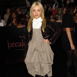 Peyton List in The Twilight Saga's Breaking Dawn Part I World Premiere - peyton-list-premiere-breaking-dawn-1-02