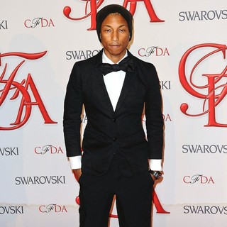 Pharrell Williams in 2012 CFDA Fashion Awards - pharrell-williams-2012-cfda-fashion-awards-01