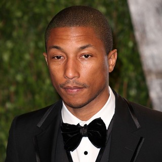 Pharrell Williams in 2012 Vanity Fair Oscar Party - Arrivals - pharrell-williams-2012-vanity-fair-oscar-party-01