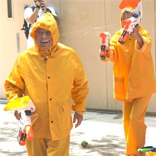 Regis Philbin, Kelly Ripa in Taping Water Toys Segment Outside ABC Studios Live with Regis and Kelly Show