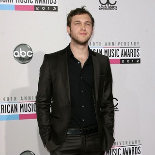 Phillip Phillips in The 40th Anniversary American Music Awards - Arrivals