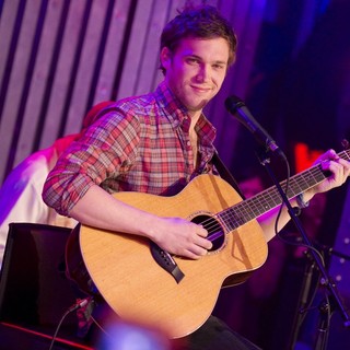 Phillip Phillips in Phillip Phillips Interview and Performance on Much Music's NEW.MUSIC.LIVE.